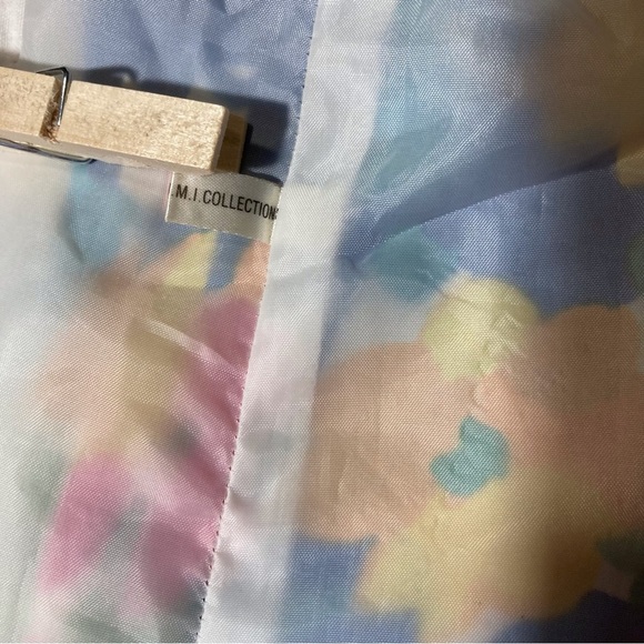 Vintage Bright Floral Knee-Length Silk Skirt | 80s Ladies | Resortwear - Picture 9 of 11